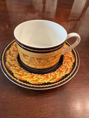 Victoria & Beale Renaissance Golden Cup & Saucer Replacement Piece